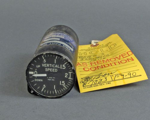 Aerosonic aircraft vertical speed indicator - p/n: rcm-10-3