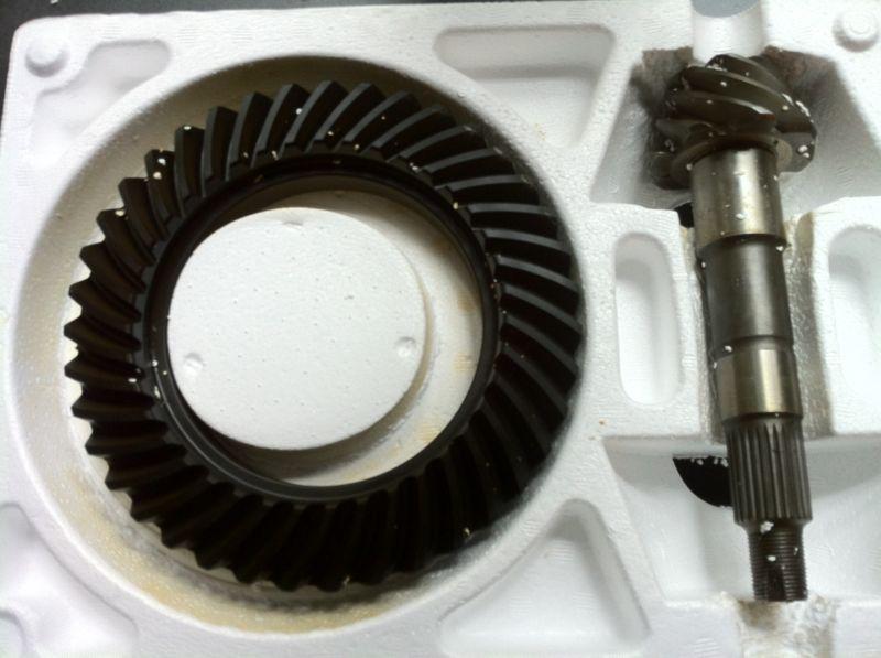 Superior axle & gear 4.88 8" toyota differential ring and pinion gear set t80488