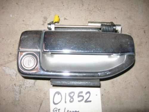 Legacy exterior door handle right passenger side 1993