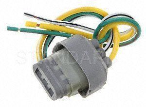 Voltage regulator connector