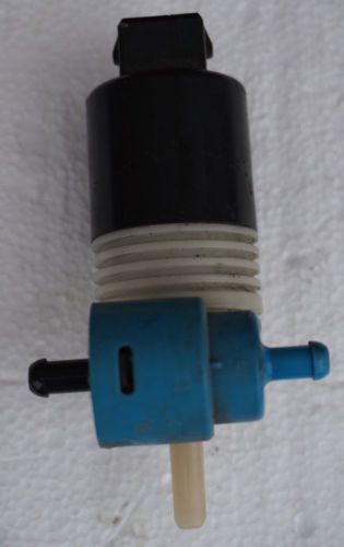 Windshield washer pump vw mk3 1h6955651 - 1h6 955 651 - genuine oem
