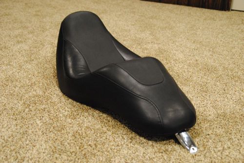 Harley fat bob oem seat