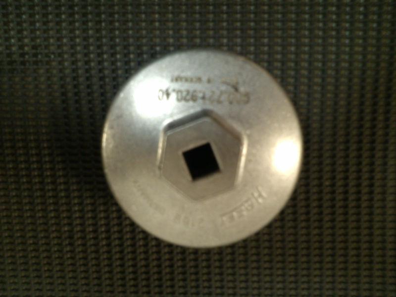 Porsche oil filter removal socket wrench tool 