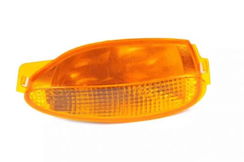 Genuine gm passenger side parking and turn signal lamp 10386586