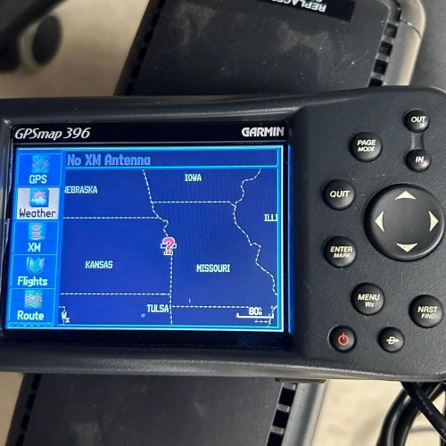 Garmin gpsmap 396 gps - needs new battery and antenna plane gps aviation