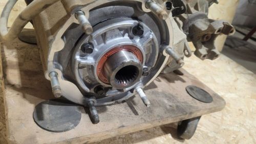 03-06 jeep tj wrangler transfer case np231j 4.0l auto trans 52105886ac 141000kms