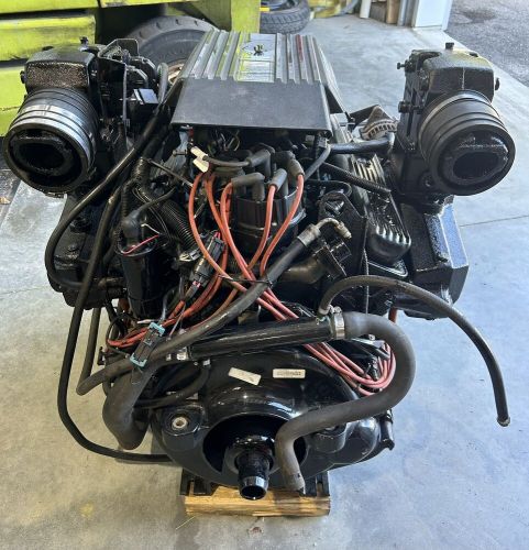 Mercury marine mercruiser 5.0 l 305 v8 efi vortec boat engine 