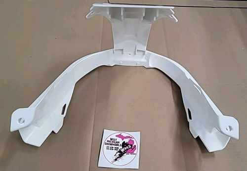 Arctic cat bumper, front. oem. part# 5606-034. 2008-2009 f5/f570/f6/f8/f1000