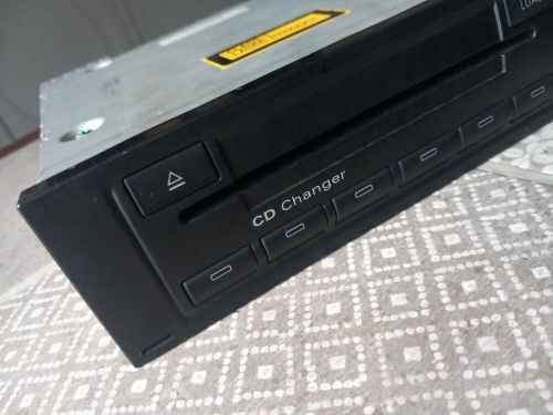 Panasonic 6 disc vehicle cd changer