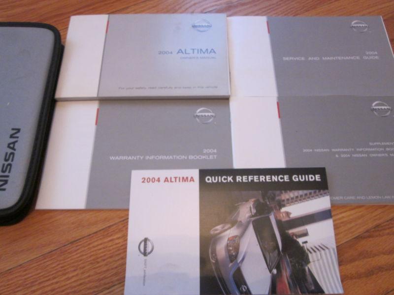 2004 04 nissan altima owners manual guide set with case ! fast shipping  se sl s