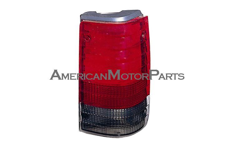 Passenger replacement tail light 97-97 ford aerostar w/o rear wiper f79z13404ba