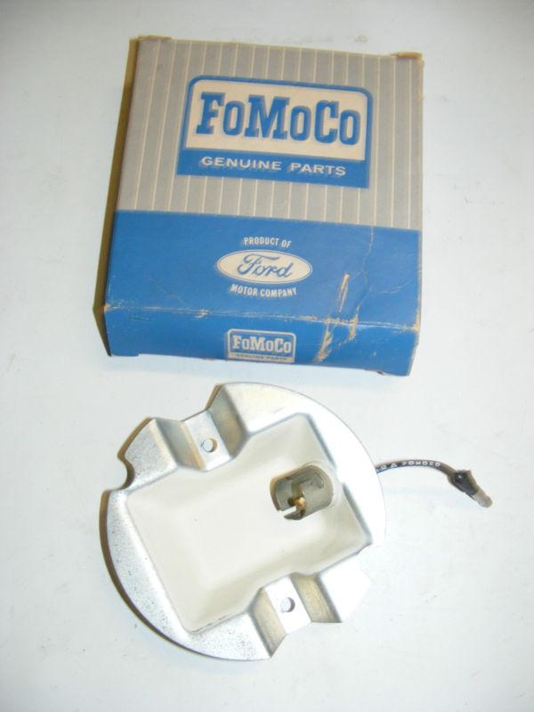 1967 ford passenger s/w interior lamp body/socket dome light nos new c7az-13786a