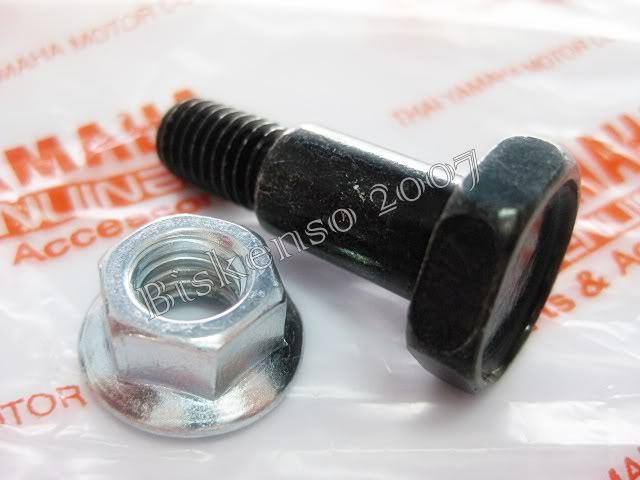 Yamaha lb50 lb80 chappy side kick stand bolt & nut genuine