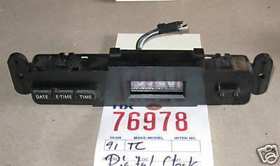 Lincoln 91 town car digital clock dash parts 1991