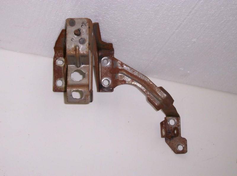 Accelerator & brake pedal bracket used 93-98 camaro firebird