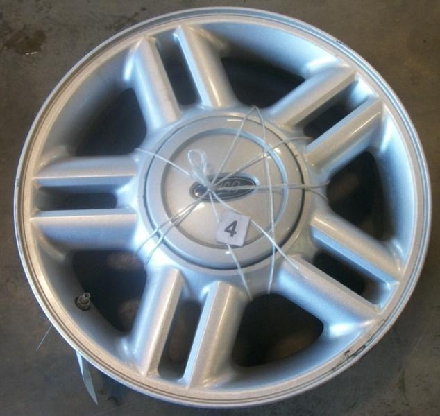 Wheel 04 05 06 ford expedition 17x7-1/2 5 spokes alum open spokes w/tpms 1109351