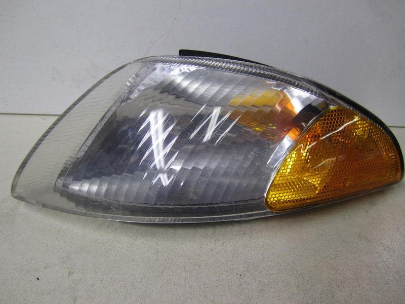 Dodge intrepid 95 96 97 1995 1996 1997 corner light driver lh left