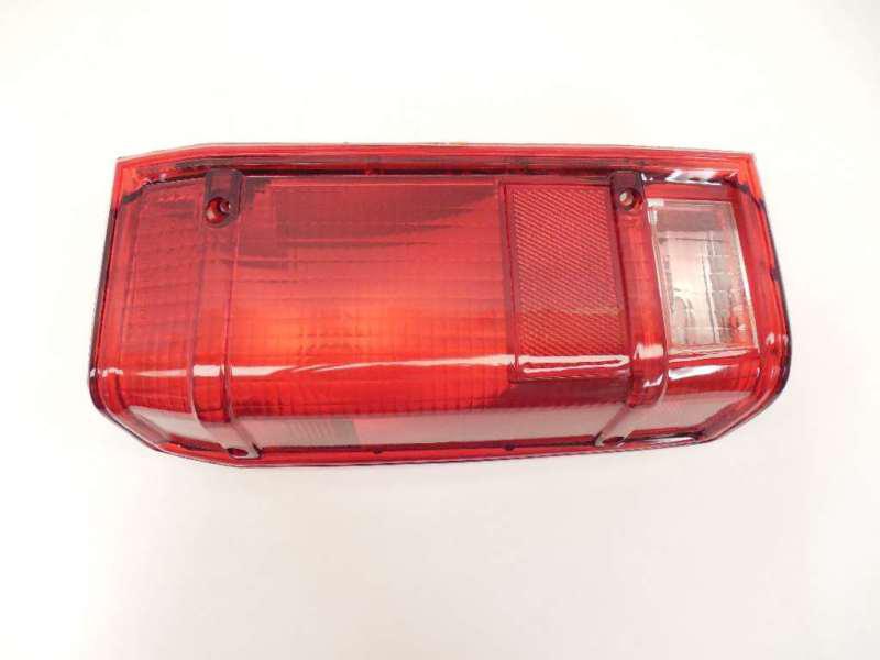 Tyc 11-1377-01 left side tail light assembly, new