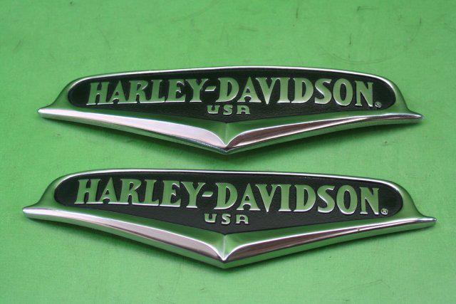 2000 harley davidson touring flhr road king gas tank emblems 