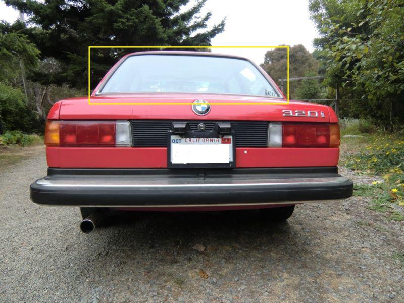 Bmw 320i rear glass