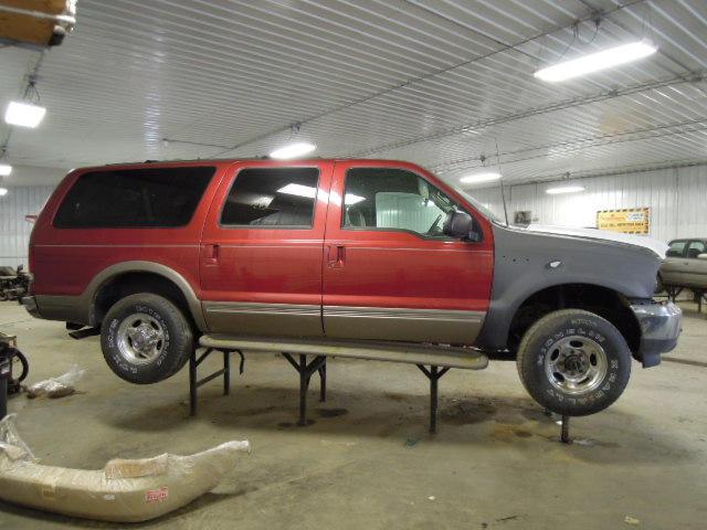 2000 ford excursion rear brake line