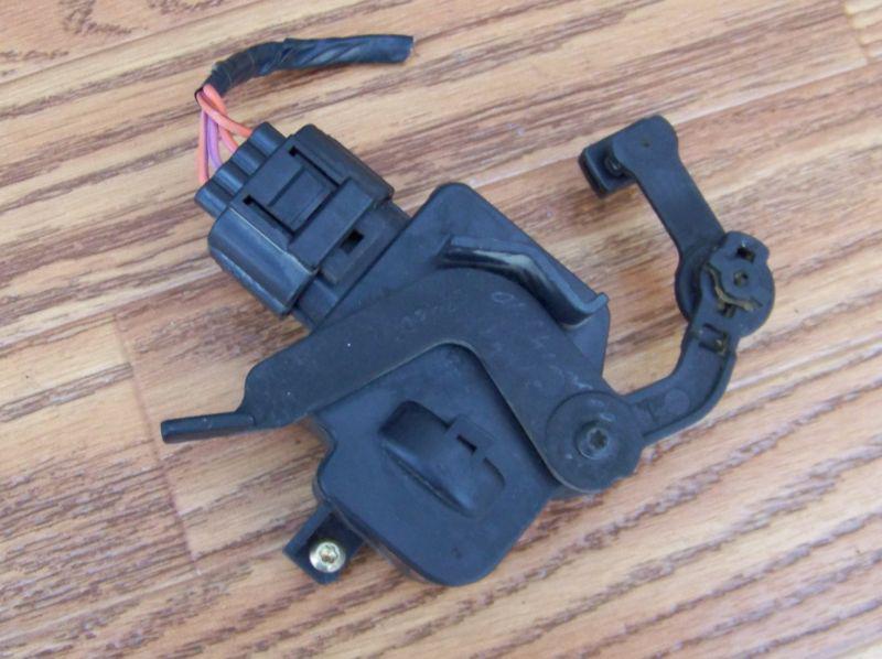 99 00 01 02 03 04 jeep grand cherokee trunk liftgate lock latch actuator oem