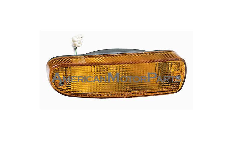 Passenger side replacement bumper park turn signal light suzuki geo pontiac