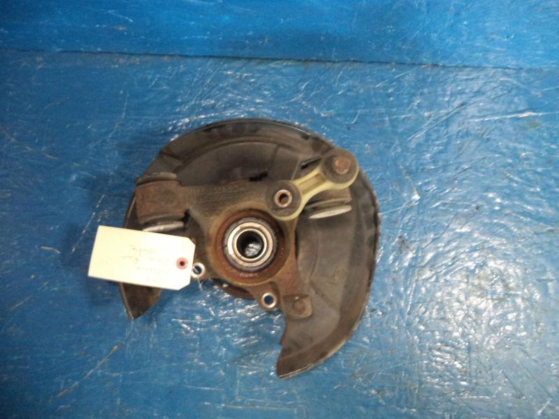 2001-2005 volkswagen passat driver rear spindle oem knuckle