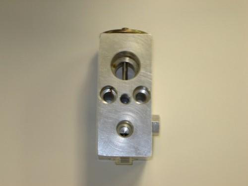 Global parts 3411234 a/c expansion valve