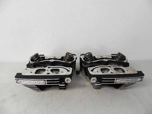 Nos oem harley 110ci screamin eagle cylinder heads pair 17257-08 17253-08