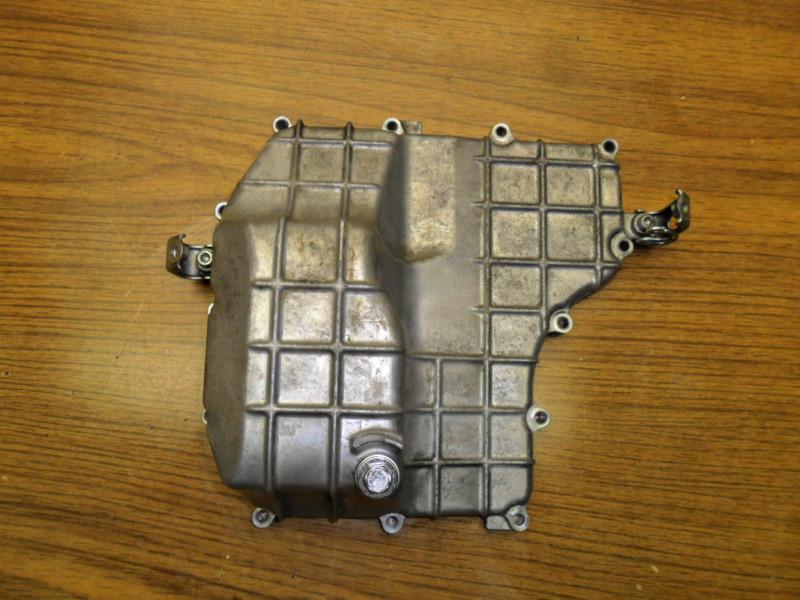 02 honda cbr 954 cbr954rr cbr954 fireblade oil pan bottom engine cover