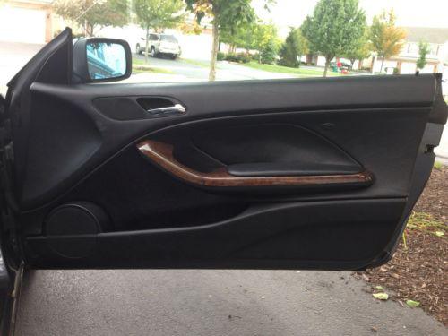 2000-2006 bmw e46 2 door driver and pass black door panels 