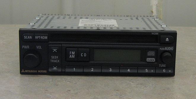 02 03 mitsubishi galant am/fm cd radio mr587248 