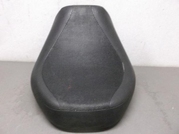 Front seat for the 1997-2004 suzuki vz800 marauder