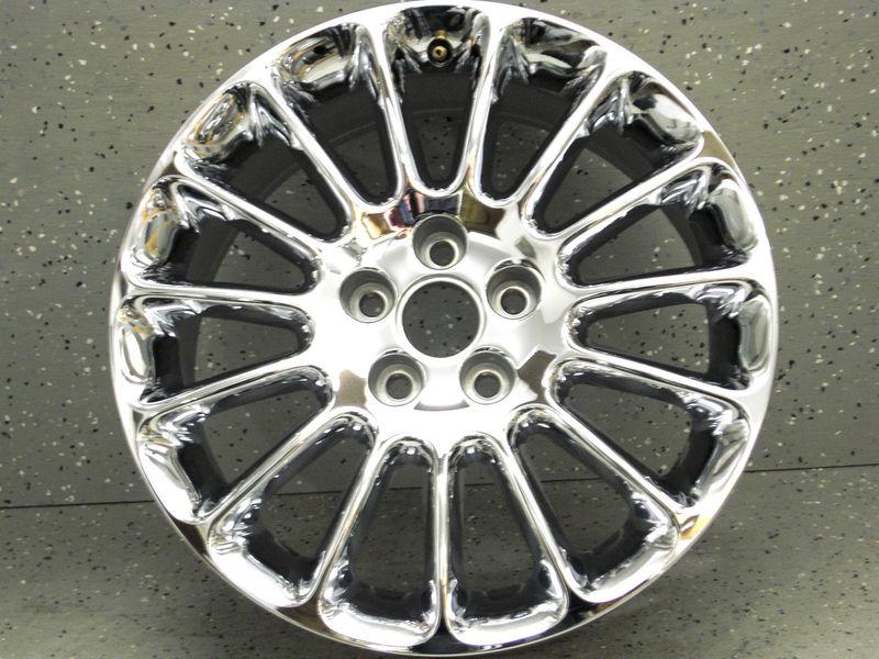 Factory original oem buick lucerne 18" chrome wheel 15 spoke excellent condition