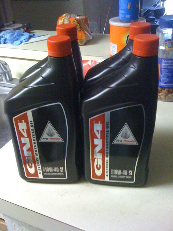 Honda gn4 10w40 motorcycle oil 4 quarts