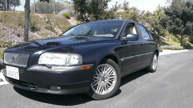 2000 volvo s80  1.9 car for parts only,engine,transmission,door,bumper,ecu.hood.