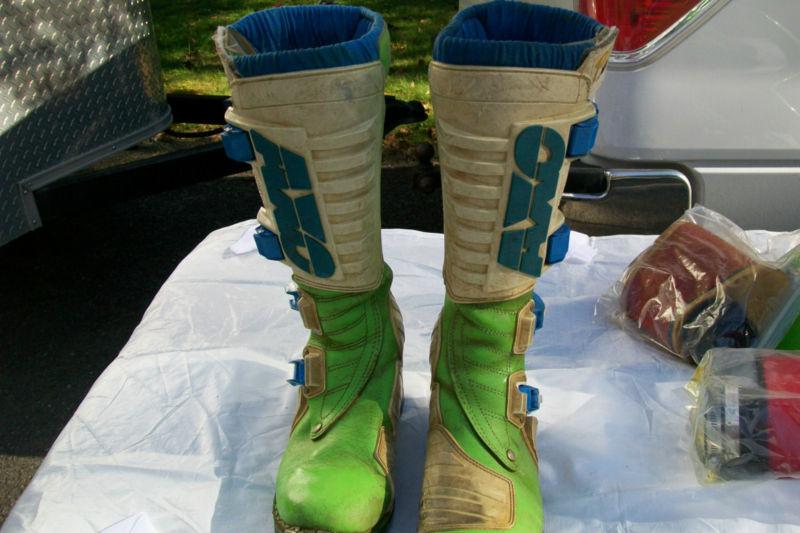 Vintage axo boots from the 80's team kawasaki kx ahrma vintage mx 