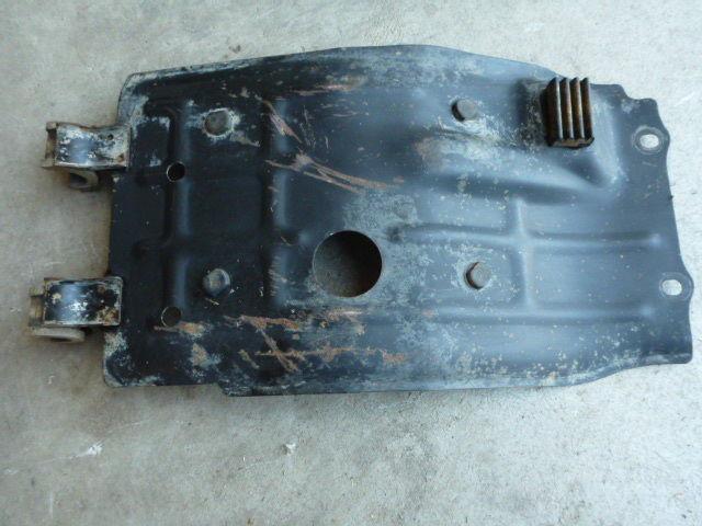 1986 honda fourtrax foreman trx 350 4x4 gas tank skid plate oem