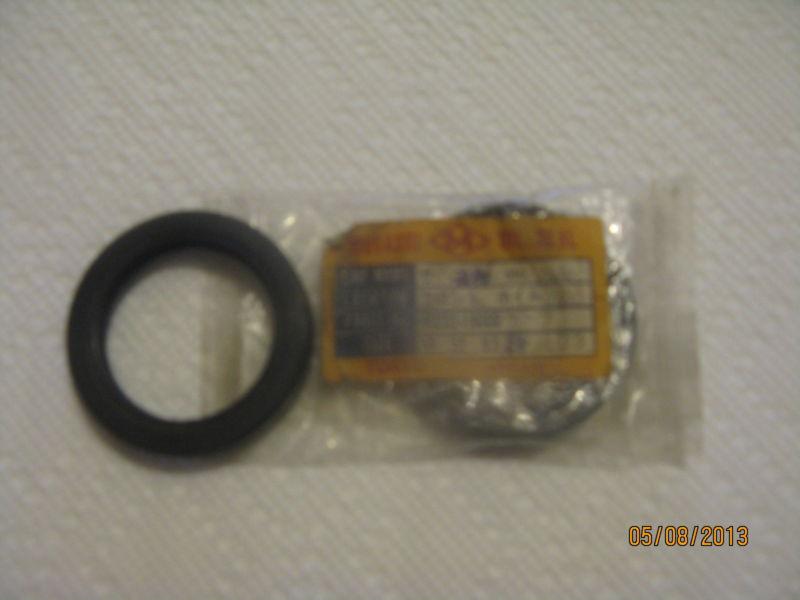 Datsun  1200  1970 - 1973  new  pair  oil  seals  front  wheel  made in japan