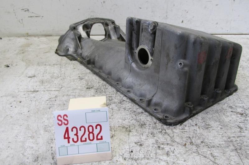 85 86 87 88 91 92 93 mercedes 190e 2.3l 4cyl engine motor oil pan oem  7816