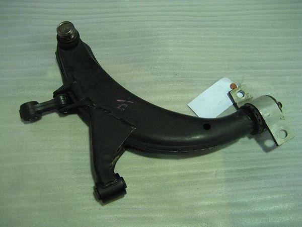 Subaru impreza 1998 front right lower arm [0251720]