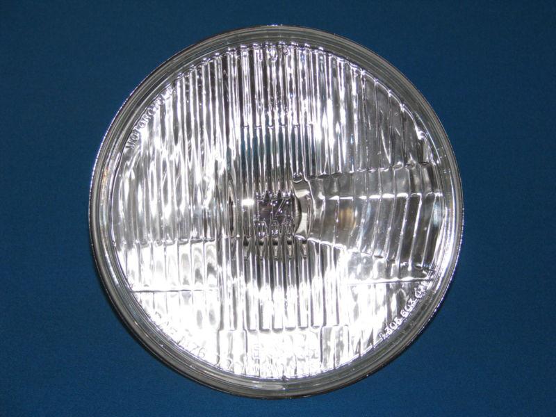 Harley-davidson stock head lamp reflector assembly