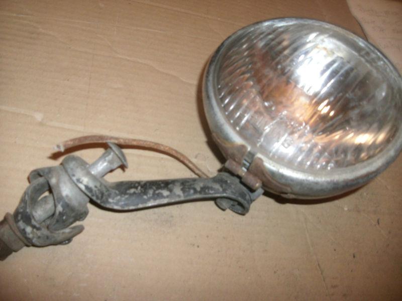 1940's-1950's dietz bumper attach fog lamp