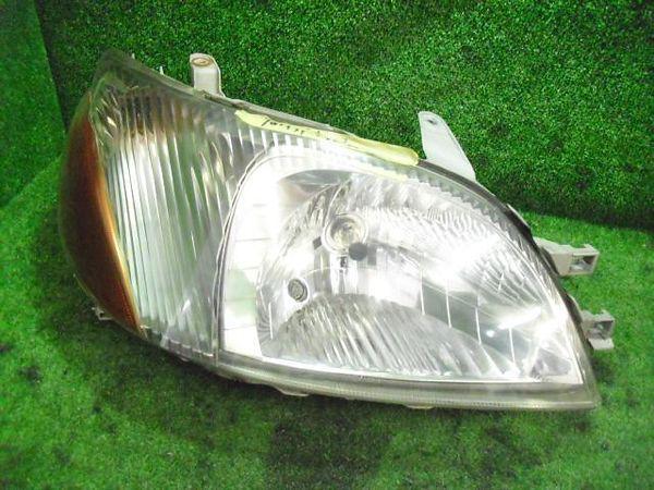 Toyota platz 1999 right head light assembled [8610800]