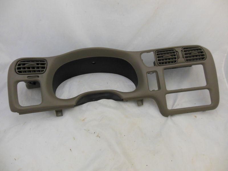 1998 - 2005 chev s10 blazer s-10 pickup dash radio bezel double din oem pewter