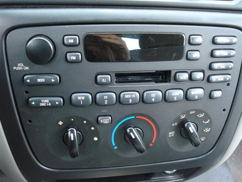 Radio/stereo for 01 02 03 ford taurus ~