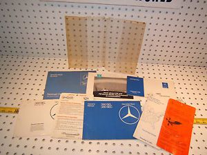 Mercedes 82 380se/sel owner&#039;s oe 1 set of 8 manual/paper &amp; clear plastic 1 pouch