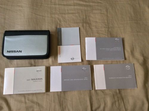 2007 nissan maxima owners manual set w/nissan case-fast free shipping!