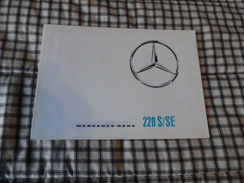 1965 mercedes 220s / se  original  factory prestige  brochure dated 8/64 xlnt